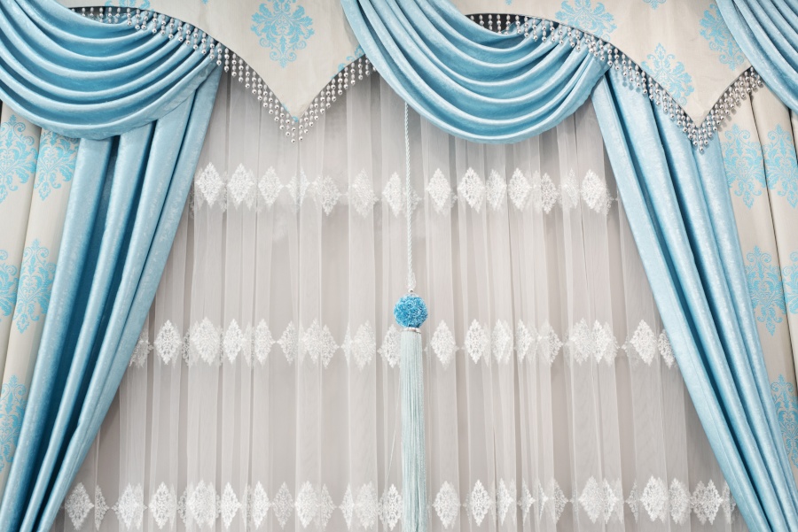 Пошив мягкого ламбрекена на ленте - изображение 1 - заказать онлайн в салоне штор Benone в Дедовске